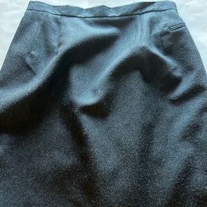 Harve Benard Wool Skirt Size 8 gray